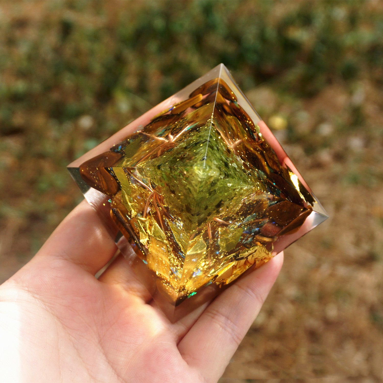 Natural Crystal Energy Tower | Orgonite Pyramid for Chakra Balancing and Spiritual Healing