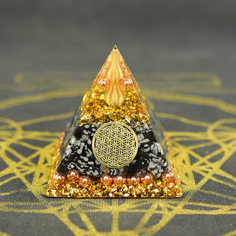 Reiki Orgonite Energy Pyramid | Chakra Healing Resin Cube for Fortune and Soul Soothing